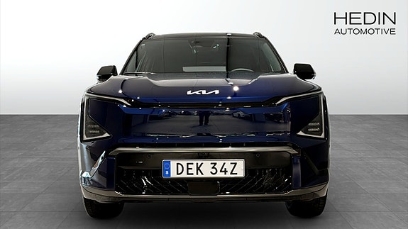 Kia EV5 8 of 13