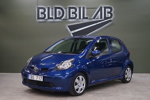 Toyota Aygo 3 of 14