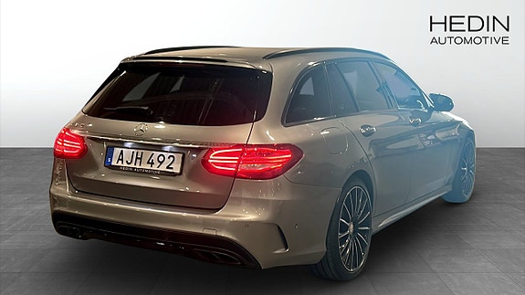 Mercedes-Benz C450 2016 photo 2