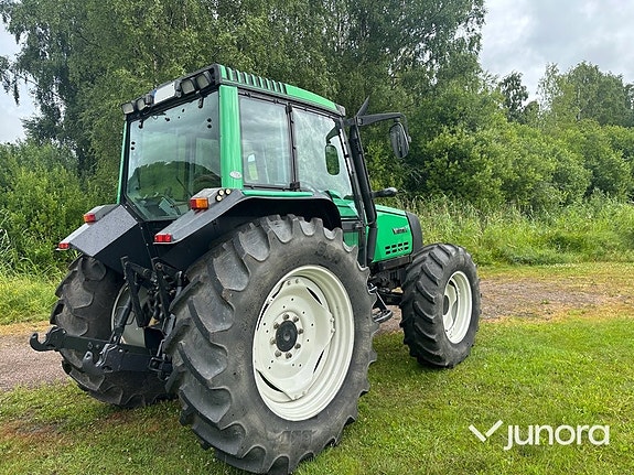 Traktor - Valtra 6350-4 med twin trac 14 of 30