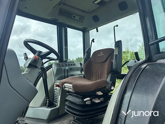 Traktor - Valtra 6350-4 med twin trac 22 of 30