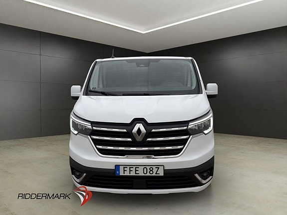 Renault Trafic 5 of 5