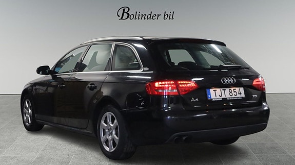 Audi A4 4 of 19