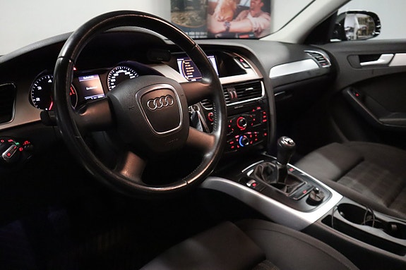 Audi A4 8 of 19