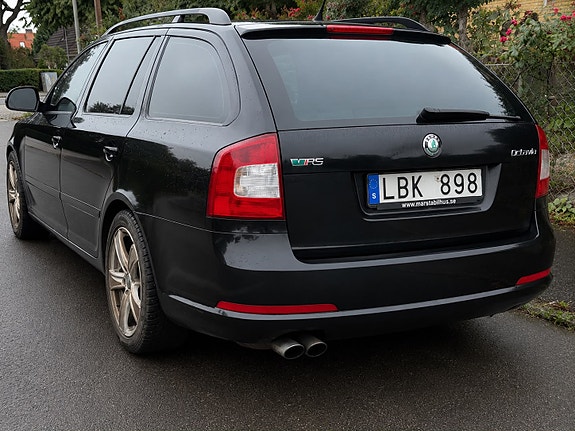 Skoda Octavia 3 of 12