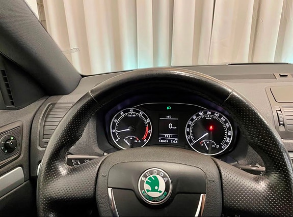 Skoda Octavia 6 of 12