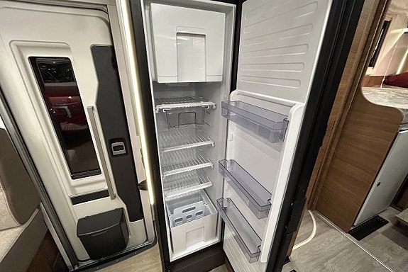 Benimar MILEO M268 ALDE – 180hk - AUTOMAT – ADAPTIV FARTHÅLLARE 20 of 30