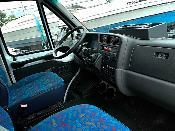 Dethleffs Fiat Campervan 2.8 i.d.TD H 58 Halvintegrerad B-Kort Solceller NyKamrem NyBes 122hk 8 of 29