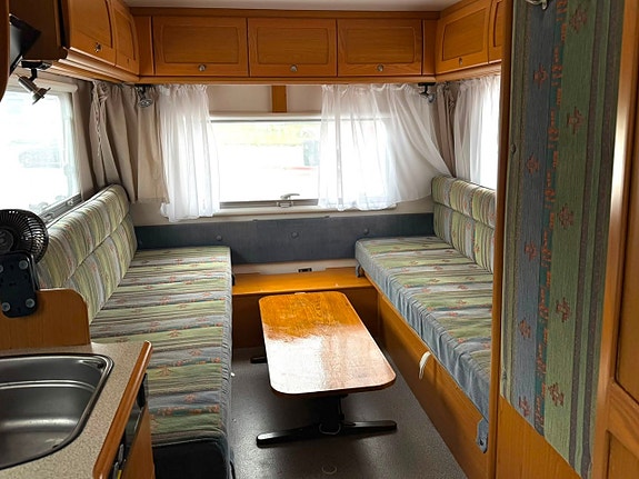 Dethleffs Fiat Campervan 2.8 i.d.TD H 58 Halvintegrerad B-Kort Solceller NyKamrem NyBes 122hk 24 of 29
