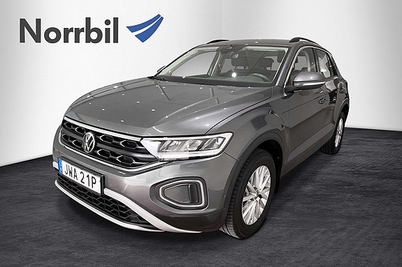 Volkswagen T-Roc 2 of 5