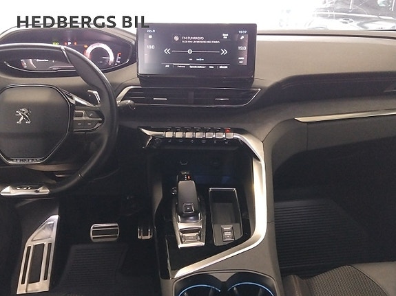 Peugeot 5008 9 of 17