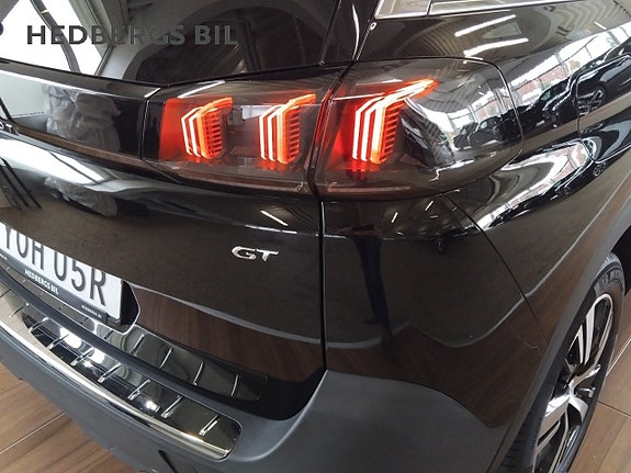 Peugeot 5008 14 of 17