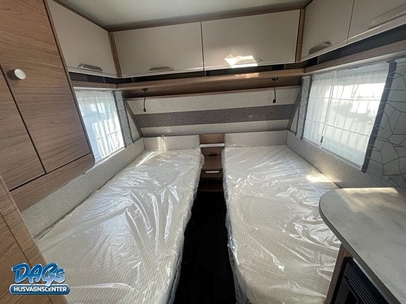 Knaus Sport 460 EU E-Power Selection 7 of 8