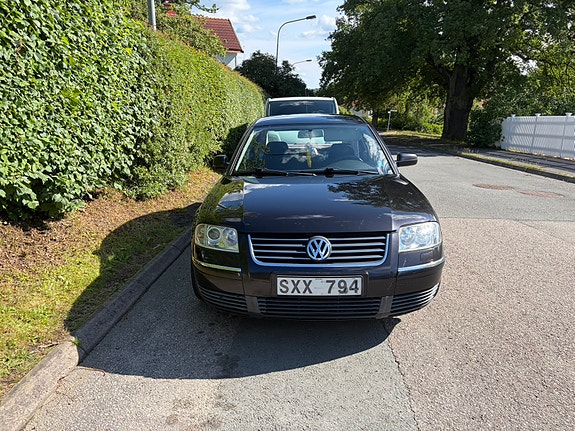 Volkswagen Passat 5 of 8