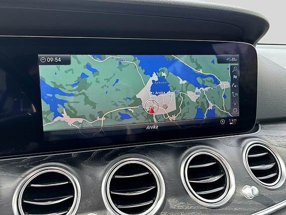 Mercedes-Benz E220 d 6 of 18