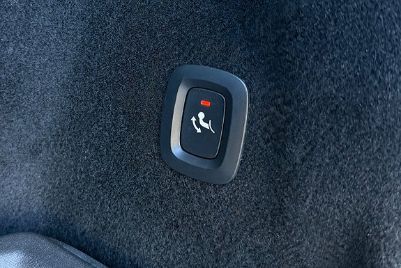 Volvo XC60 24 of 27
