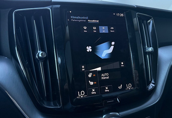 Volvo XC60 22 of 27