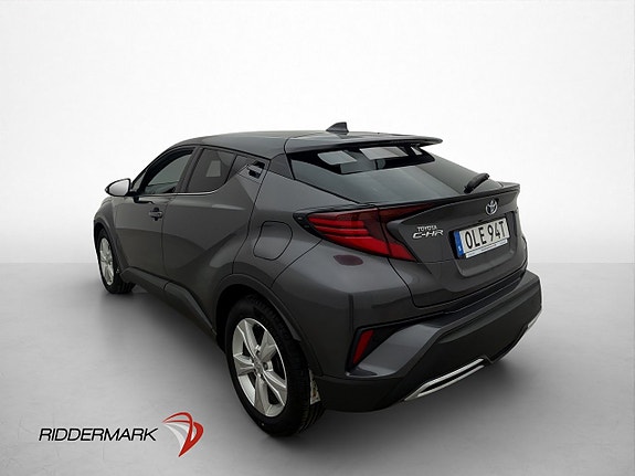 Toyota C-HR 4 of 30