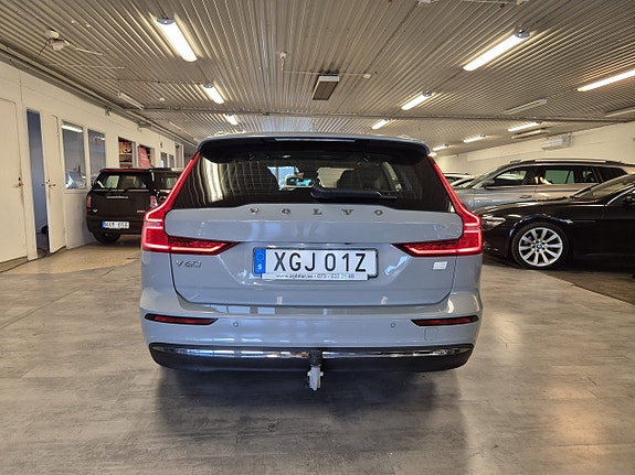 Volvo V60 4 of 5