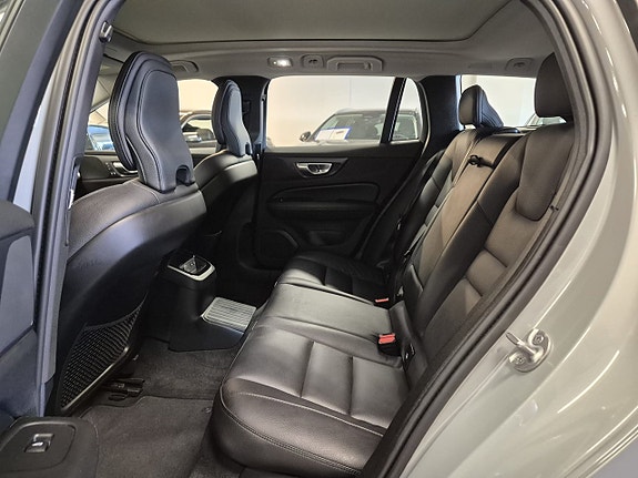 Volvo V60 10 of 24