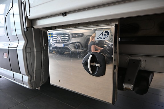 Volkswagen Crafter 13 of 22