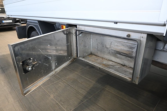 Volkswagen Crafter 12 of 22