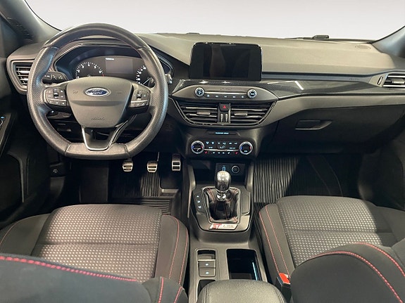 Ford Focus 10 of 21