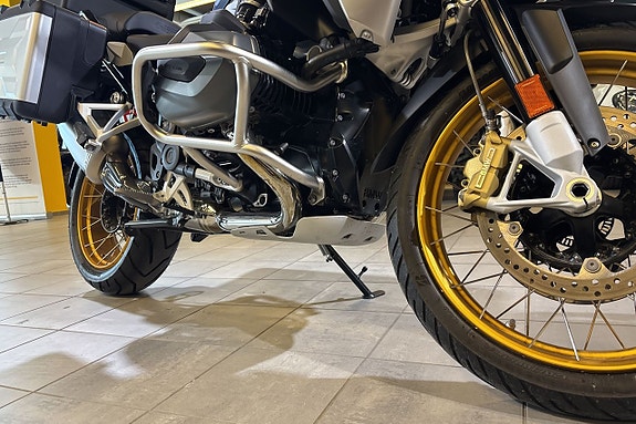 BMW Motorrad R 1250 GS Trophy/Packväskor/Akrapovic/366 mil 16 of 17