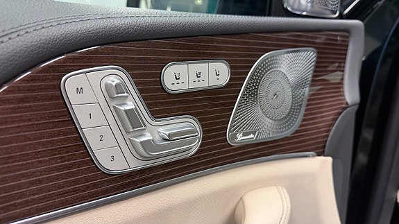 Mercedes-Benz GLS400 d 10 of 14