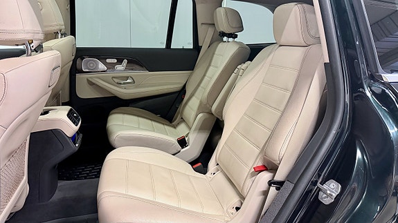 Mercedes-Benz GLS400 d 8 of 14