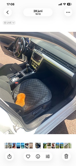 Volkswagen Passat 3 of 3