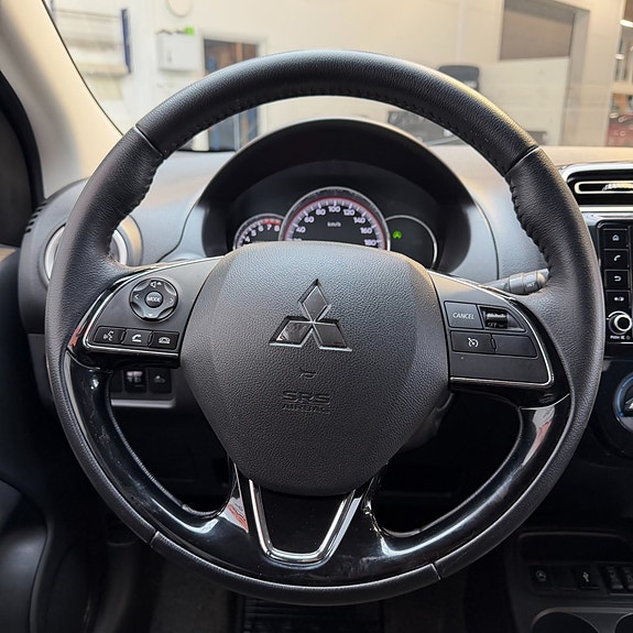 Mitsubishi Space Star 10 of 11