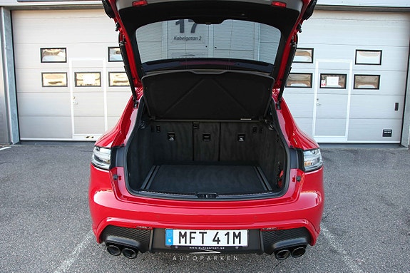 Porsche Macan GTS 7 of 25
