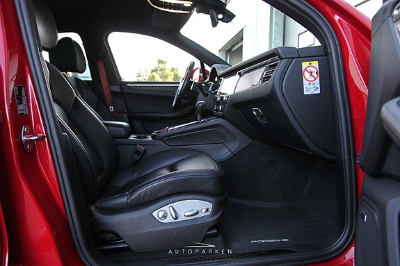 Porsche Macan GTS 16 of 25