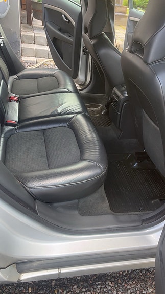 Volvo V70 5 of 5