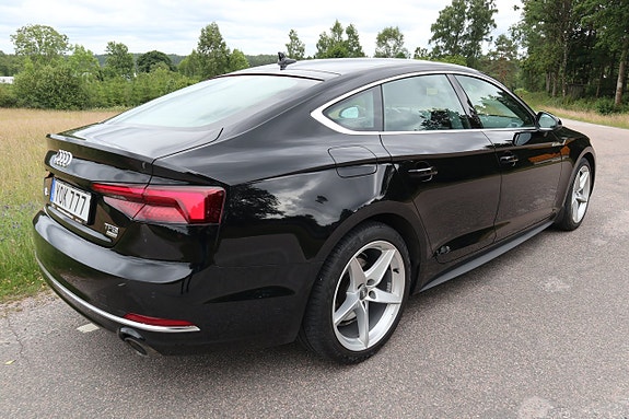 Audi A5 4 of 14