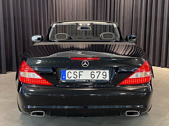 Mercedes-Benz SL350 6 of 30