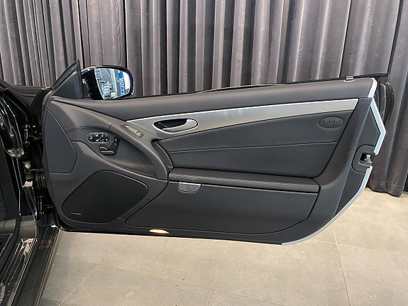 Mercedes-Benz SL350 29 of 30