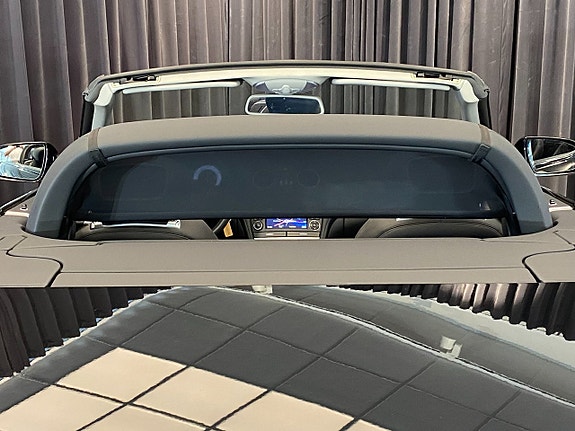Mercedes-Benz SL350 17 of 30