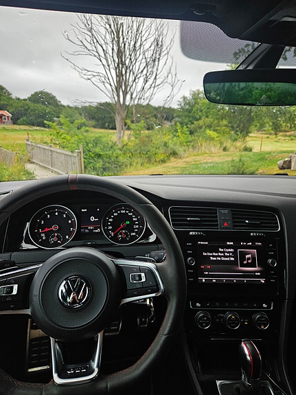 Volkswagen Golf VII 4 of 5