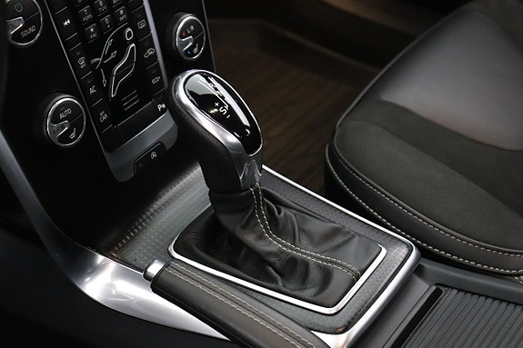 Volvo V40 18 of 21