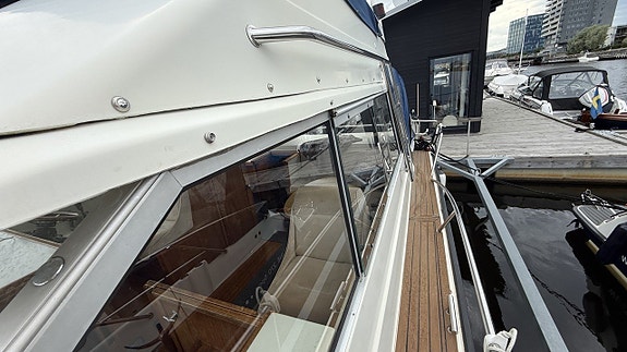 Forbina 9000 Flybridge med en påkostad utrustningslista 6 of 24
