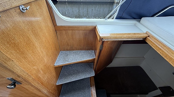 Forbina 9000 Flybridge med en påkostad utrustningslista 14 of 24