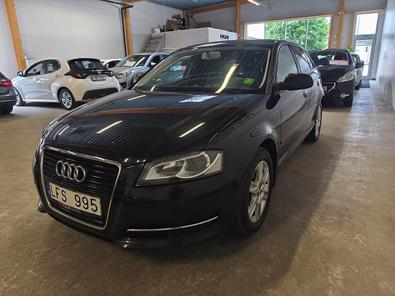 Audi A3 3 of 5