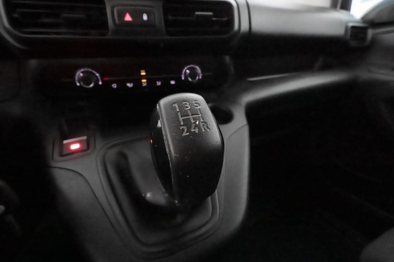 Peugeot Partner 18 of 27