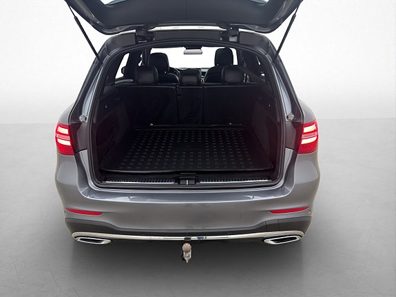 Mercedes-Benz GLC220 d 9 of 29