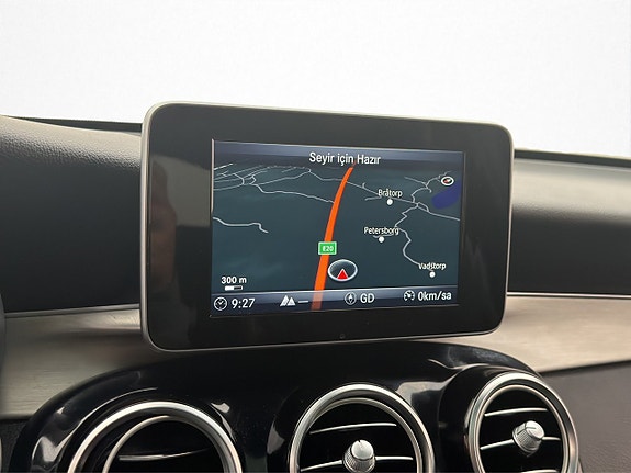 Mercedes-Benz GLC220 d 24 of 29