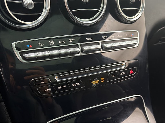 Mercedes-Benz GLC220 d 23 of 29