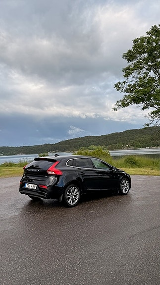 Volvo V40 4 of 10