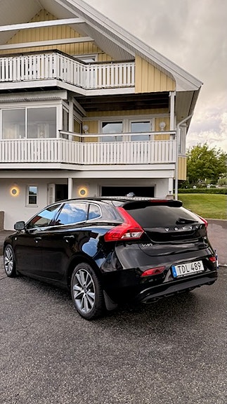Volvo V40 6 of 10